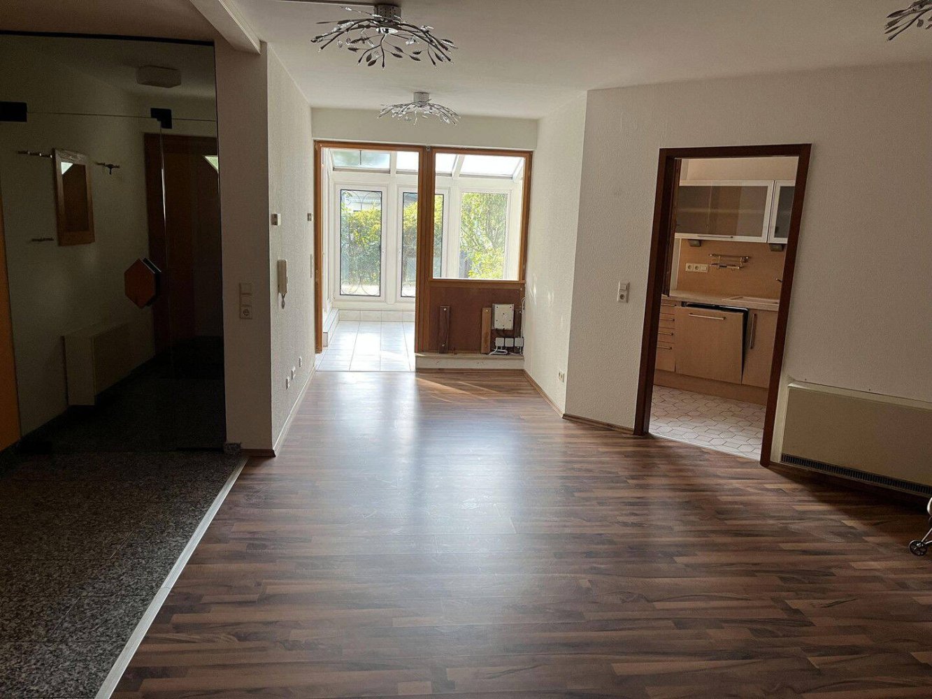 6 rooms Townhouse in Bodenseekreis, Germany No. 248557