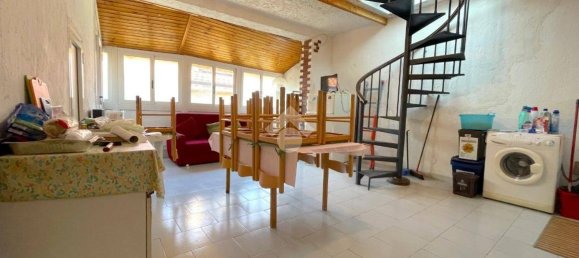 2 bedrooms House in Sanremo, Italy No. 225381 3