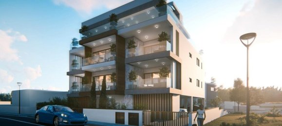 4 rooms Apartment in Limassol, Cyprus No. 25521 3