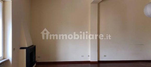 Apartamento de 3 dormitorios en Ferentino, Italy No. 17649 11