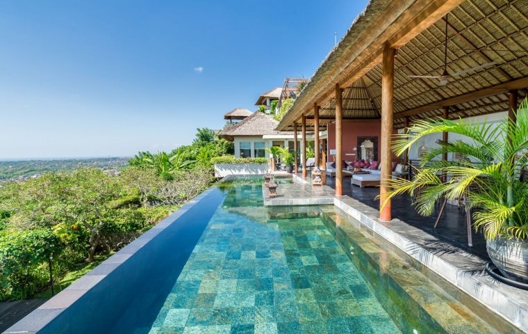 6 bedrooms Villa in South Kuta, Indonesia No. 404556