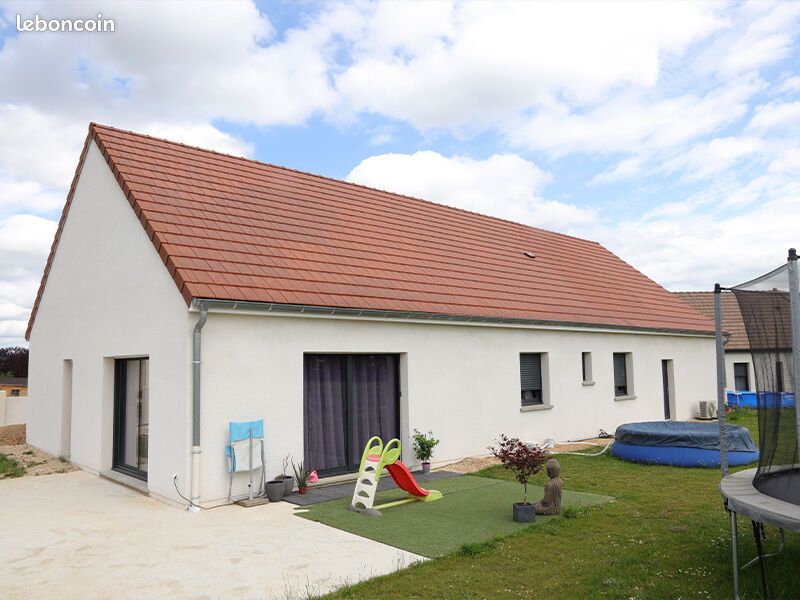 4 bedrooms House in Gisors, France No. 360221