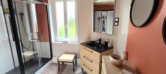 3 Schlafzimmer Haus in Hirson, France, Nr. 209987 6