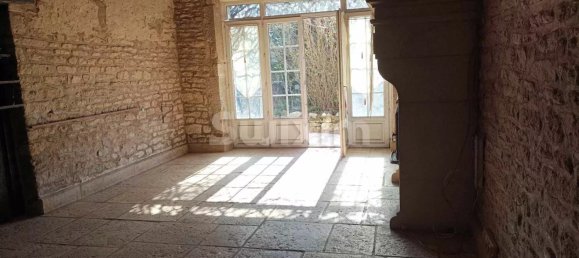 2 Schlafzimmer Stadthaus in Creancey, France, Nr. 49377 5