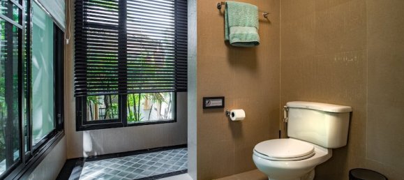 2 chambres house à vendre à Nai Harn Beach, Phuket, Southern Thailand, Thailand № 78991 23