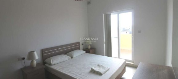 2 غرف نوم بانتهاوس في Tarxien, Malta رقم 6341 5