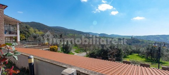 3 Schlafzimmer Haus in Alviano, Italy, Nr. 207380 12