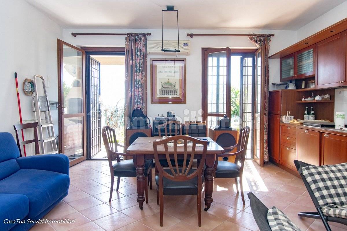 3 Schlafzimmer Haus in Alviano, Italy, Nr. 207380