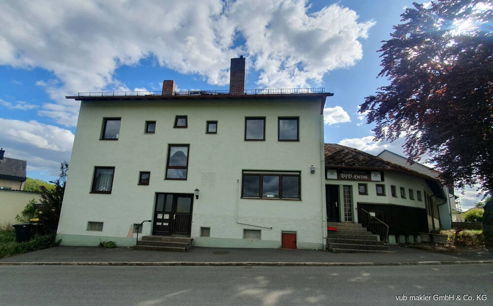 9-Zimmer Bauernhof in Arzberg, Germany, Nr. 26623