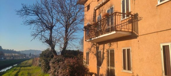 5غرفة عقار تجاري في Vicenza, Italy رقم 92362 25