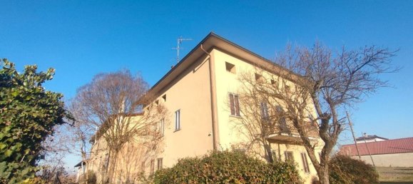 5غرفة عقار تجاري في Vicenza, Italy رقم 92362 21