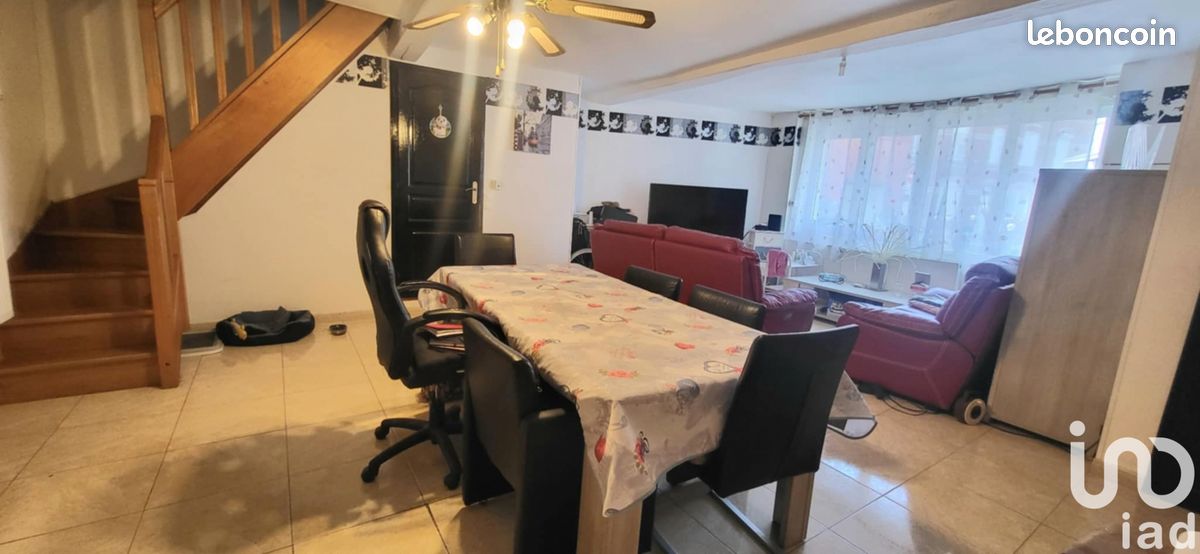 3 bedrooms House in Tourcoing, France No. 332925