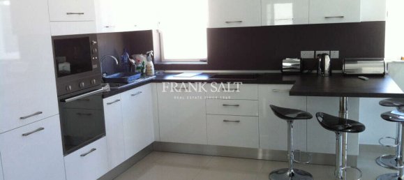 2 غرف نوم بانتهاوس في Sliema, Malta رقم 8635 7