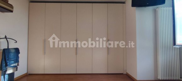 Apartamento de 1 dormitorio en Parma, Italy No. 251520 3