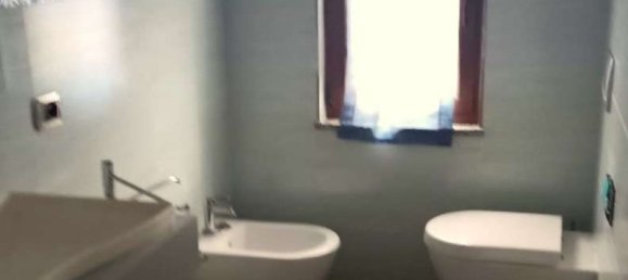 3-salle Appartement à Cuasso al Monte, Italy No. 181414 10