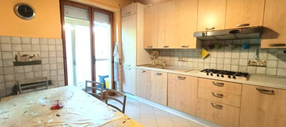 3 bedrooms Apartment in Isernia, Italy No. 48547 13