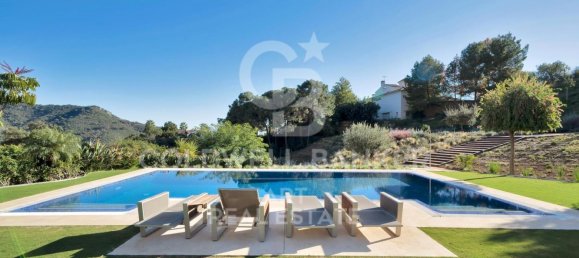 4 bedrooms Villa in Malaga, Spain No. 140763 2
