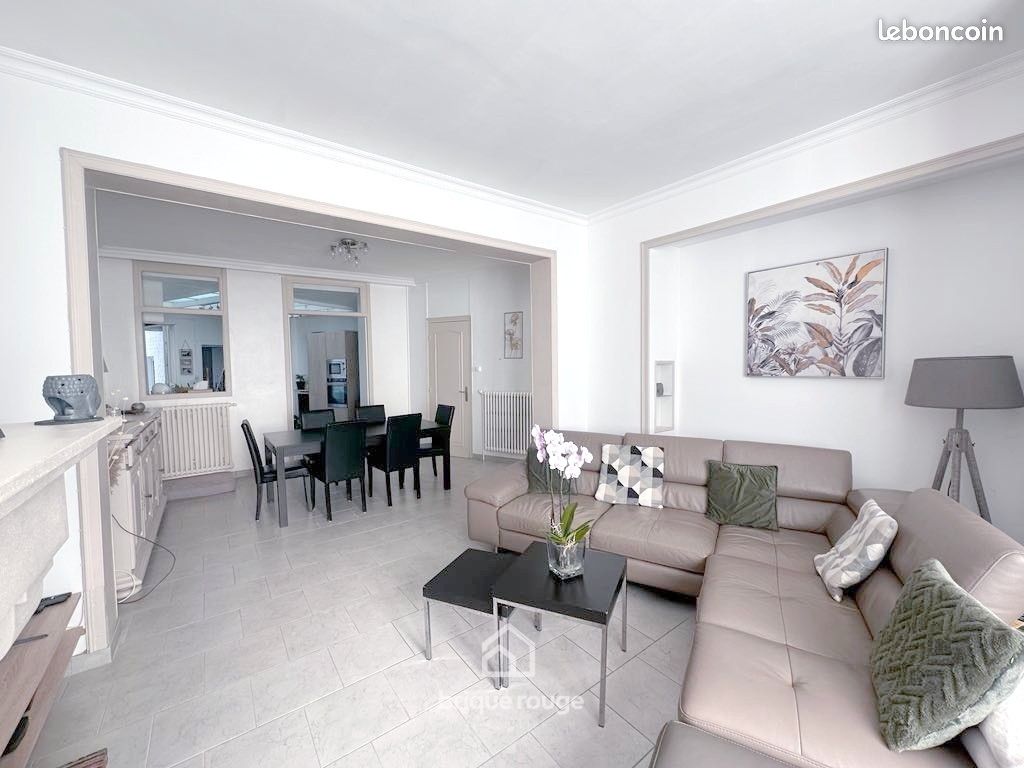 4 bedrooms House in Santes, France No. 341566