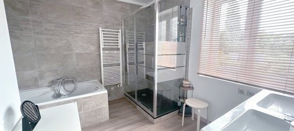 4 bedrooms House in Santes, France No. 341566 4