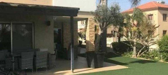 6 bedrooms Villa in Kato Polemidia, Cyprus No. 19156 2