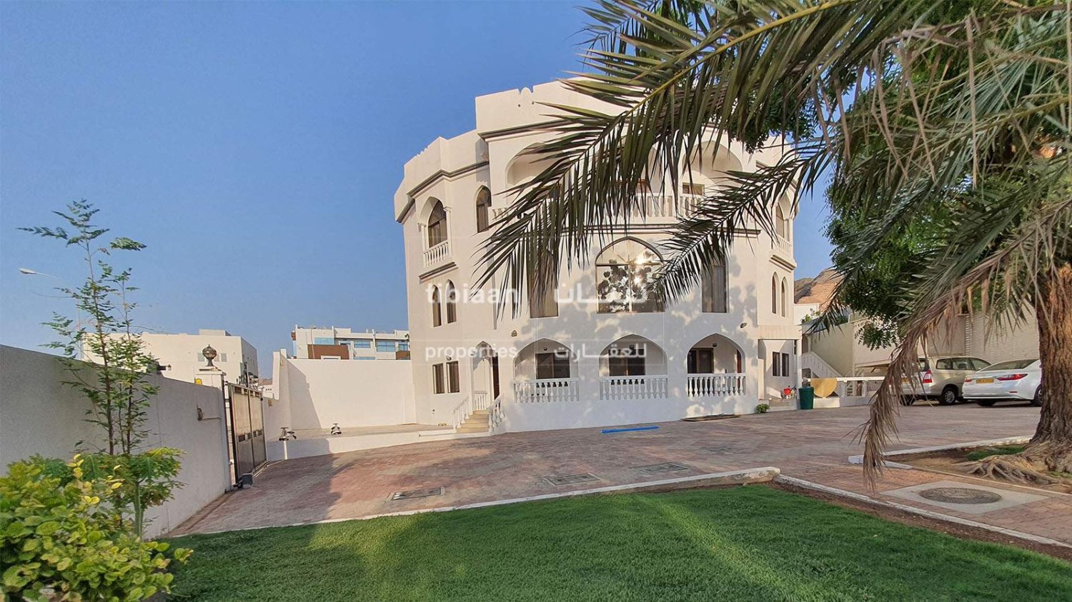 Вилла с 5 спальнями в Маскат, Оман № 857