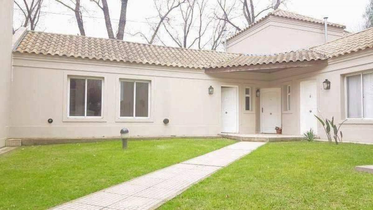 Estudio en Pilar, Argentina No. 4546