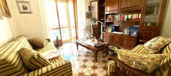 4 Schlafzimmer Wohnung in Sant'Ambrogio di Torino, Italy, Nr. 318741 4