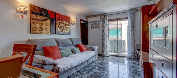 3 bedrooms Apartment in Badalona, Spain No. 158384 6
