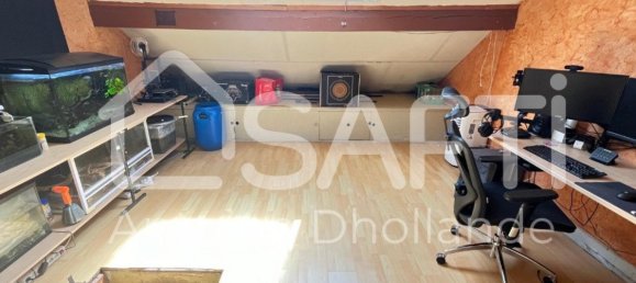 3 bedrooms House in Saint-Quentin, France No. 272335 6