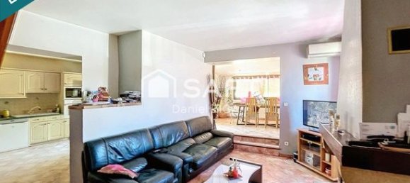 3 Schlafzimmer Haus in Marseille, France, Nr. 313774 5