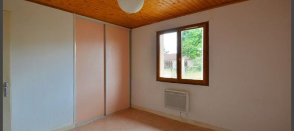 2 bedrooms House in Saint-Antoine-de-Breuilh, France No. 292331 5