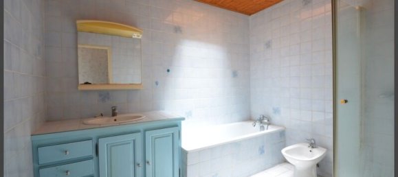 2 bedrooms House in Saint-Antoine-de-Breuilh, France No. 292331 6