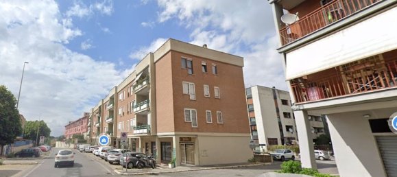 4 bedrooms Apartment in Rome, Italy No. 140829 2