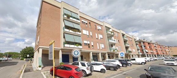 4 bedrooms Apartment in Rome, Italy No. 140829 4