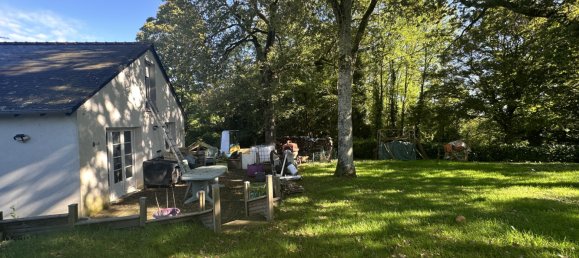 3 bedrooms House in Saint-Etienne-de-Chigny, France No. 158939 4