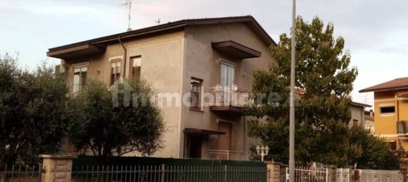 2 chambres Appartement à Piacenza, Italy No. 333170 2