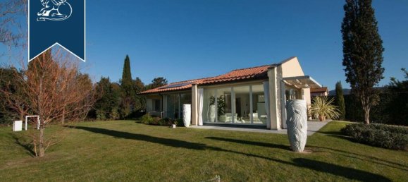 3 غرف نوم فيلا في San Giuliano Terme, Italy رقم 373690 45