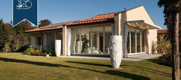 3 غرف نوم فيلا في San Giuliano Terme, Italy رقم 373690 46