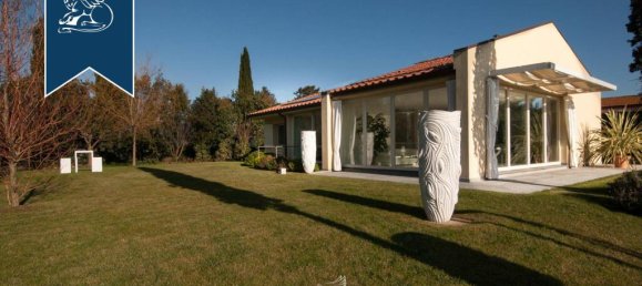 3 غرف نوم فيلا في San Giuliano Terme, Italy رقم 373690 43