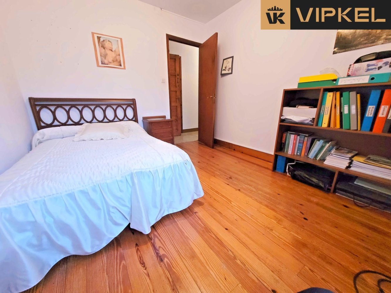 676m² Land in A Coruna, Spain No. 42047