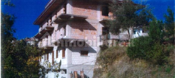6 bedrooms Apartment in Casali del Manco, Italy No. 182571 12