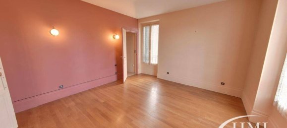 7 Schlafzimmer Haus in Corbeil-Essonnes, France, Nr. 140963 11