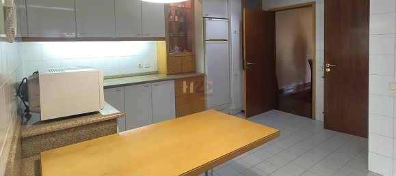 5 bedrooms Villa in Matosinhos, Portugal No. 214766 5