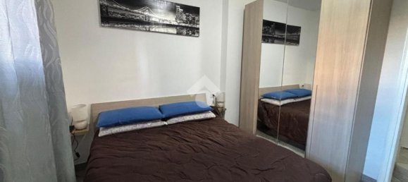 2-salle Appartement à Novara, Italy No. 214520 16