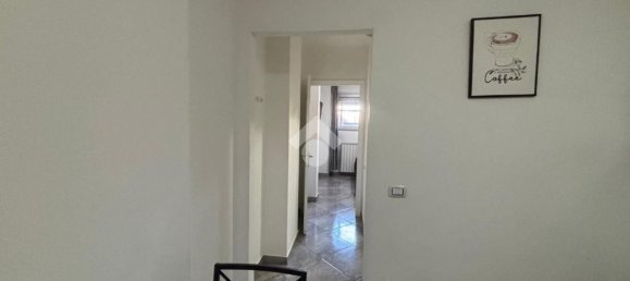 2-salle Appartement à Novara, Italy No. 214520 11