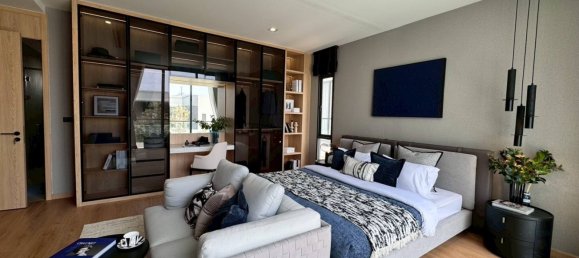 4 bedrooms House for sale in Pattaya, Chonburi, Eastern Thailand, Thailand № 58768 13