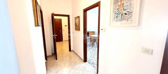 Apartamento de 4 habitaciónes en Adelfia, Italy No. 234169 20