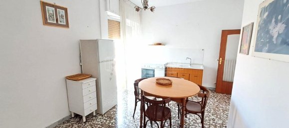 Apartamento de 4 habitaciónes en Adelfia, Italy No. 234169 9