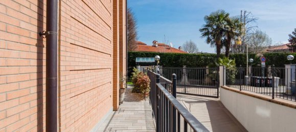 Apartamento de 2 dormitorios en Rivoli, Italy No. 264123 40