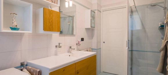 Apartamento de 2 dormitorios en Rivoli, Italy No. 264123 33